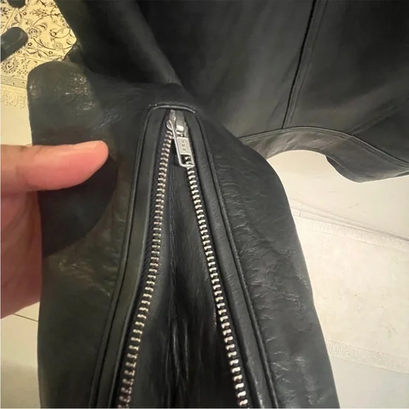 SANDRO leather jacket - small - Picture 3 of 4